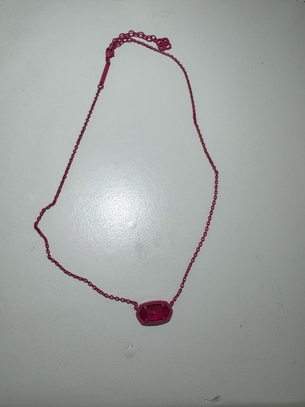 KENDRA SCOTT Elisa Gold Pendant Necklace in all pink